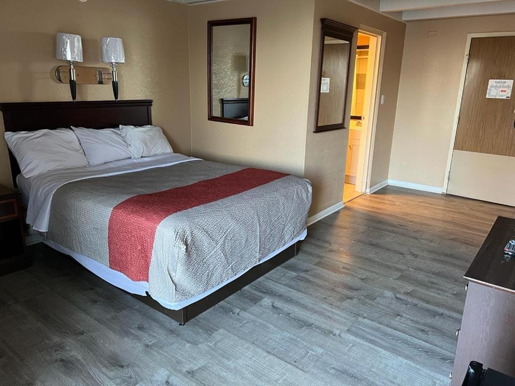 Hotel Weston Rfd Rockford Ngoại thất bức ảnh